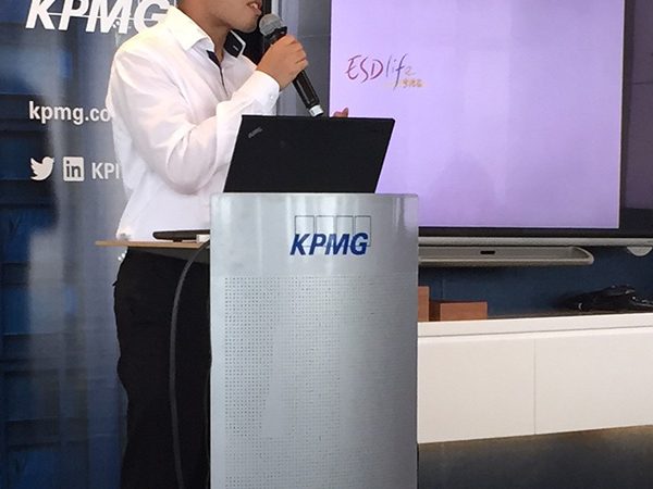 Speaks and Shares Insights on Latest e-Commerce and Online Payment at KPMG