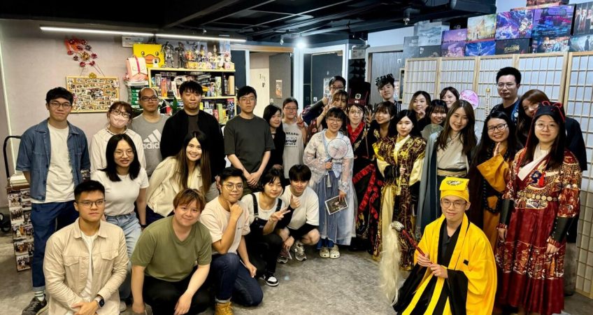 Diving into the World of LARP: Unveiling Mysteries as a Team!